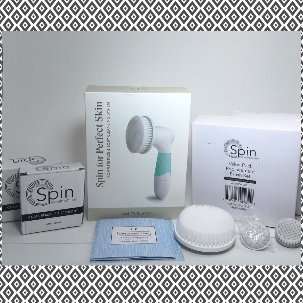 Face & Body Spin Brush w/Attachments